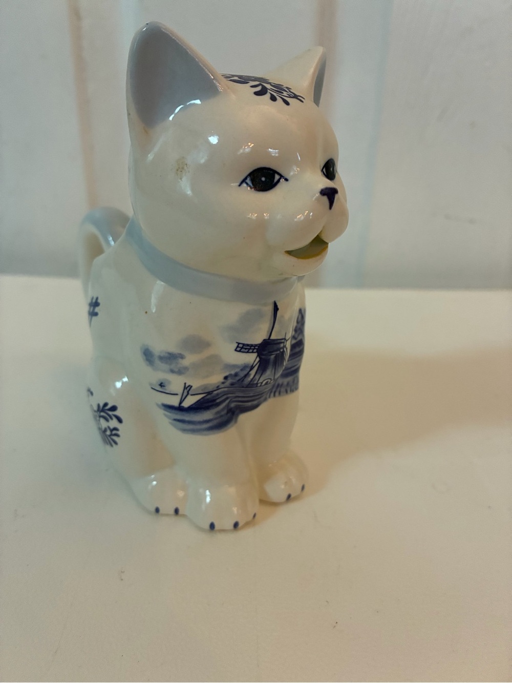 Delft Blue Elesva Ceramic Cat Creamer Pitcher Made in Holland Cottagecore